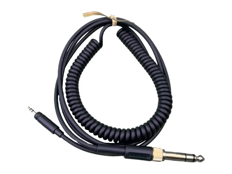 Headphone Spiral Cable (3 M) van Adam Audio – productfoto