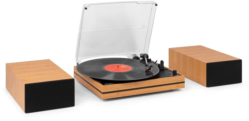 Platenspeler met speakers Akron van Audizio in Bamboe – productfoto