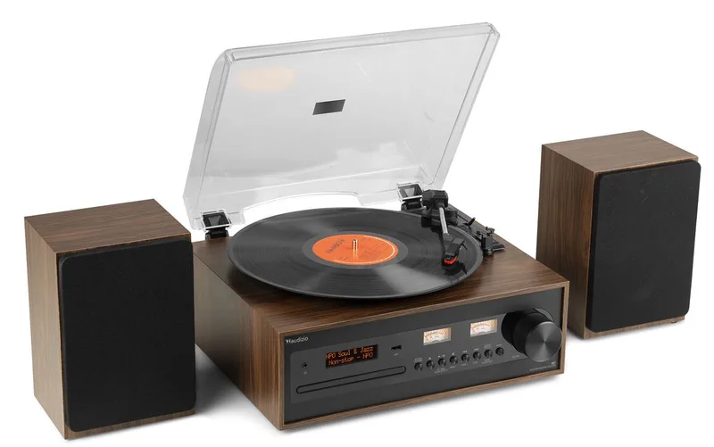 Boston platenspeler Bluetooth, CD speler en DAB radio by Audizio in Brown – product photo