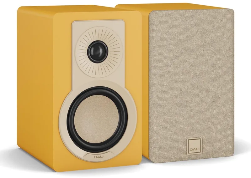 KUPID Passieve Boekenplank Speaker - Golden Yellow (Prijs per stuk) van DALI in Geel – productfoto