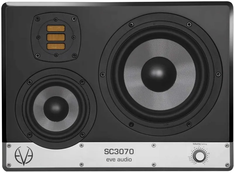 SC3070 Right actieve 3-weg studiomonitor 6,5 inch 335W 35Hz-25kHz 110 dB met DSP SMART-knob by EVE Audio in Black – product photo