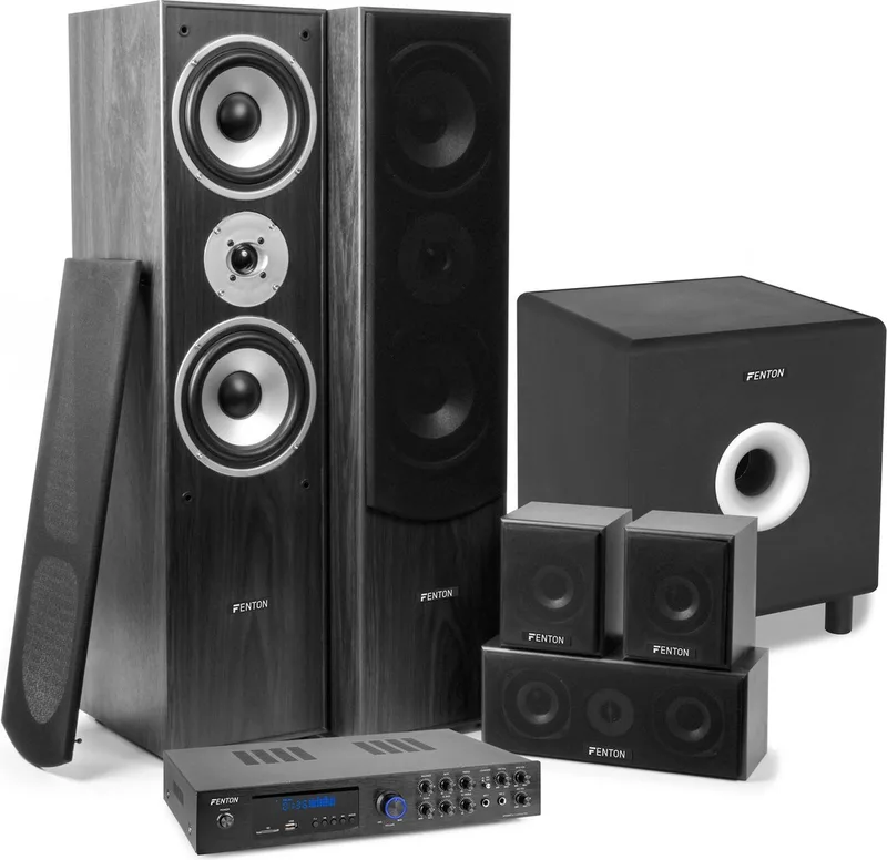 AV550BT 5.1 versterker met zwarte speakers en actieve subwoofer by Fenton in Black – product photo