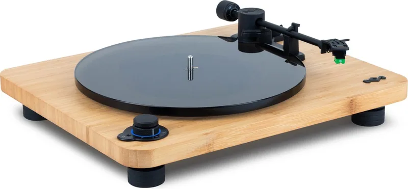 Stir It Up Lux Bluetooth Platenspeler - Ingebouwde Voorversterker - Vinyl - Auto-stop - Audio Technica - FSC goedgekeurd Bamboe Hout - Anti Skating - Gemaakt van Duurzame Materialen van House of Marley in Bruin – productfoto