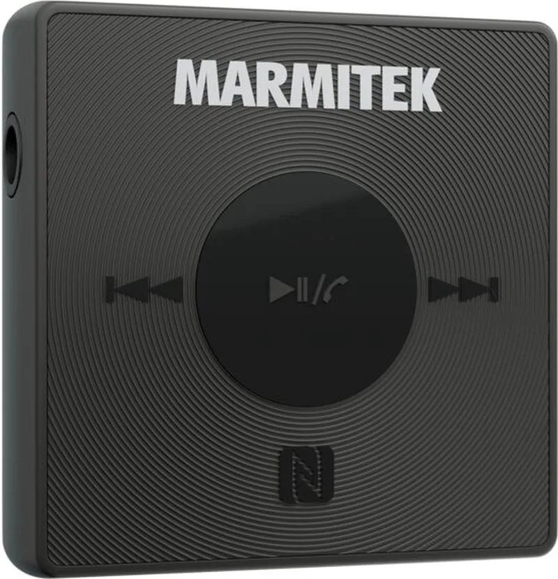 BoomBoom 76 Bluetooth Receiver / Bluetooth ontvanger - aptX - NFC - Voor auto of geluidsinstallatie by Marmitek in Stereo uitgang + accu – product photo