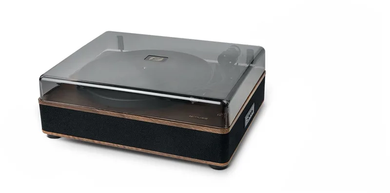 MT-107BTO - Stereo platenspeler met bluetooth in en uit en encoding-functie van Muse in Hout – productfoto