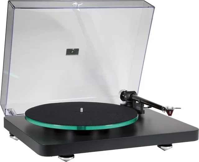 C588 Platenspeler - Zwart