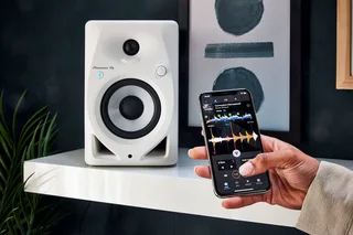 DJ DM-40D-BT-W - 4" Bluetooth-luidsprekers - Wit by Pioneer in Black – product photo 3 of 3