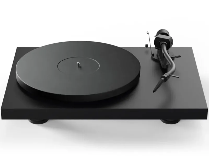 Debut PRO S Balanced platenspeler von Pro-Ject – Produktfoto