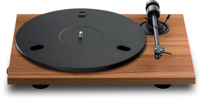 E1.2 Phono Pick it MM E Platenspeler - Ingebouwde Voorversterker – Handgemaakt – Plug & Play van Pro-Ject in Walnoot – productfoto