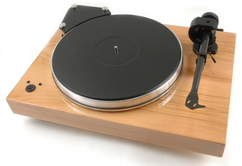 Xtension 9 Evolution olijf platenspeler van Pro-Ject – productfoto