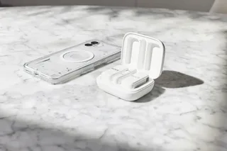 Wireless Micro Lightning - Wit – Ultra‑compacte Draadloze Microfoon voor iPhone van RØDE in Kleurloos – productfoto 2 van 3