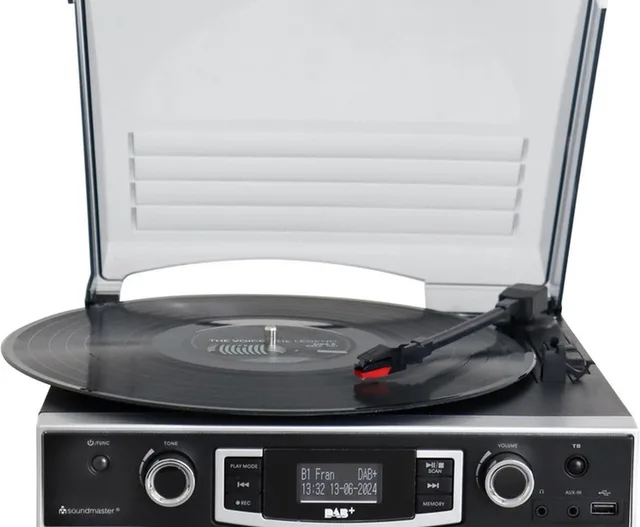 PL590SW - Retro platenspeler met DAB+ radio, USB encoding functie