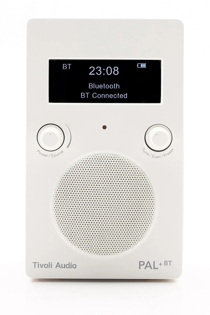 PAL+Bluetooth - Draagbare DAB+ radio - Wit van Tivoli Audio in Wit – productfoto