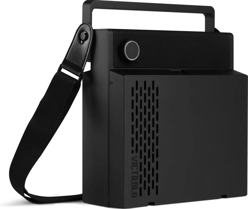 VSC-750SB-BLK-EU, Revolution GO, draagbare platenspeler met luidspreker, BT by Victrola in Black – product photo