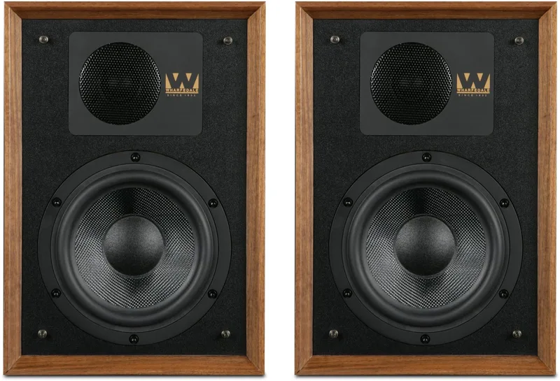 Denton 85th Anniversary Boekenplank Speaker - 2-weg speaker – Tweeter 25'' mm - Woofer 156'' mm - Walnoot van Wharfedale in Walnut – productfoto